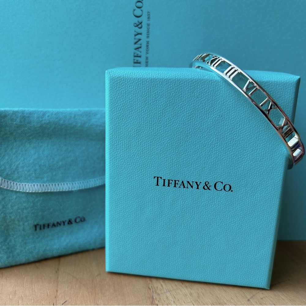 Tiffany & Co. Atlas Bangle Bracelet in Sterling Silver AG925